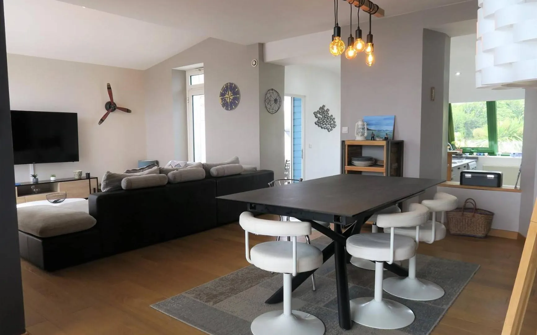 Maison 6 Pers, Avec Jardin Clos Au Centre De Tregastel, A 500M De La Plage - Ref 179